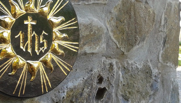 F. Orosz Sára keramikus művész alkotása