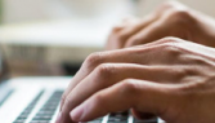 MOSTANTÓL MINDENKINEK BE KELL MUTATNI SZEMÉLYAZONOSÍTÓ OKMÁNYÁT!